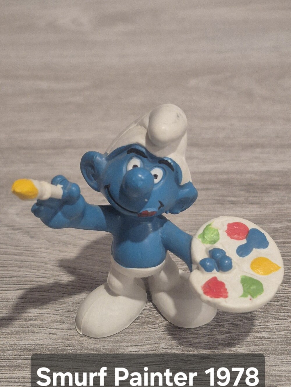Vintage Smurf Painter Figurine